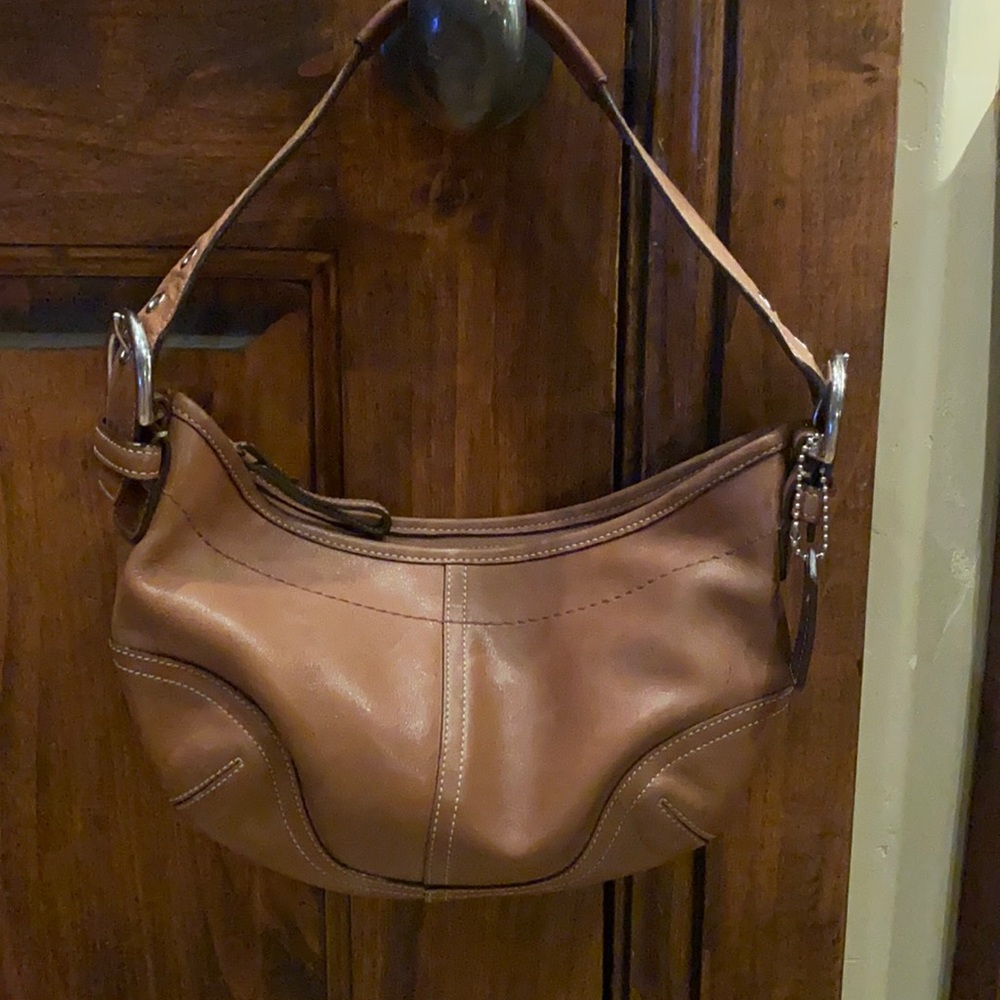 Coach hobo bag - IMPECCABLE CONDITION